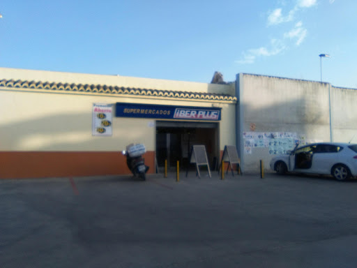 SUPERMERCADO IBERPLUS LUQUE ubicada en Luque (Córdoba)