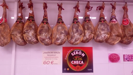 Charcutería Reguena Cervera ubicada en Valencia (Valencia)