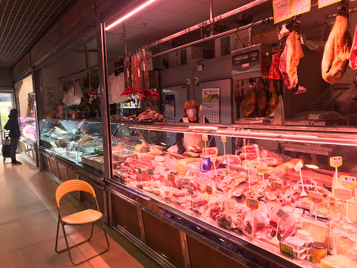 Mercado Municipal de Abastos ubicada en Alcala de Henares (Madrid)