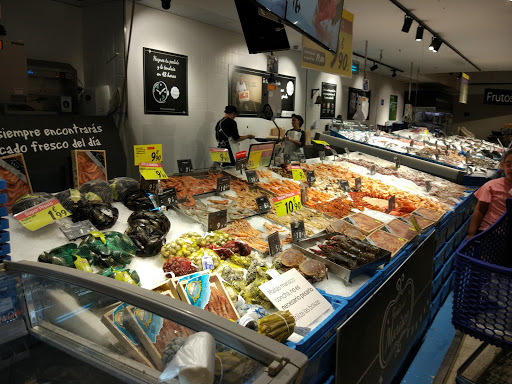 Rosaleda Shopping Mall ubicada en Málaga (Málaga)