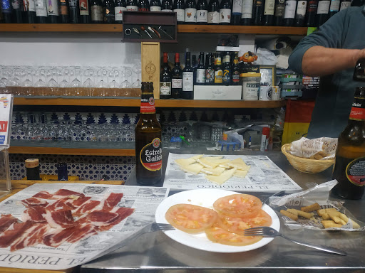 El Almacén del Pata Negra ubicada en San Fernando (Cádiz)