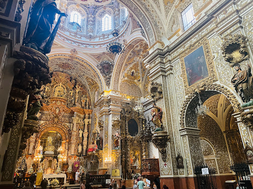 Basílica Virgen de las Angustias ubicada en Granada (Granada)