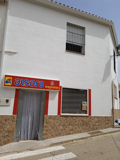 Ultramarinos Gutiérrez ubicada en Puebla de Alcocer (Badajoz)