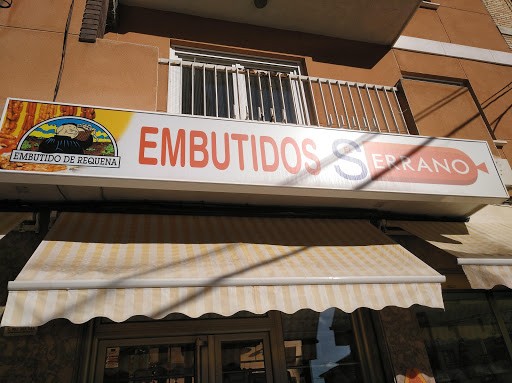 EMBUTIDOS EL SERRANO. ubicada en Viana (Valencia)