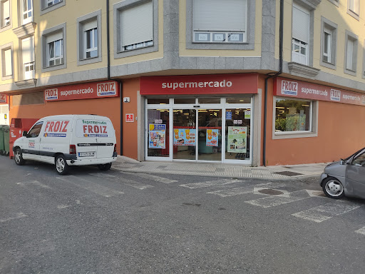 Supermercados Froiz ubicada en Friol (Lugo)