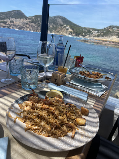 Restaurant Illeta ubicada en Camp de Mar (Islas Baleares)