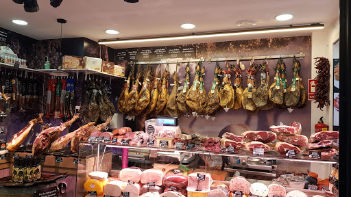 J & R Jamón y Corte Gourmet ubicada en Madrid (Madrid)