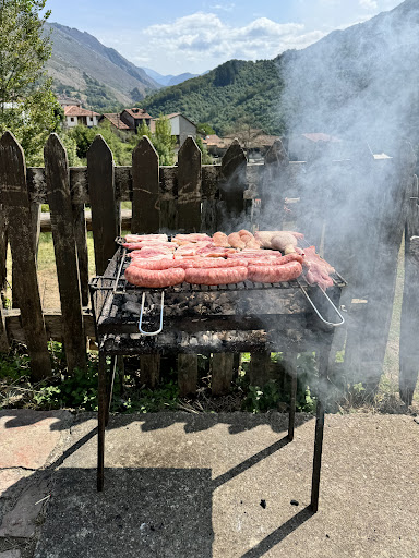 Cárnicas José Tomás ubicada en Pola de Laviana (Asturias)