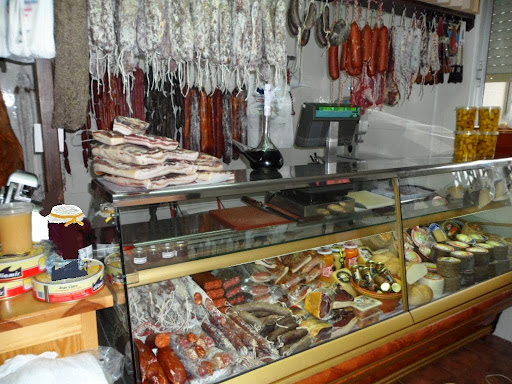 CARNICERÍA Casa del tío Alvarito. ubicada en Fuente-Higuera (Albacete)