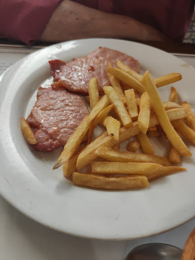 Mesón Restaurante Oliva ubicada en Aldeatejada (Salamanca)