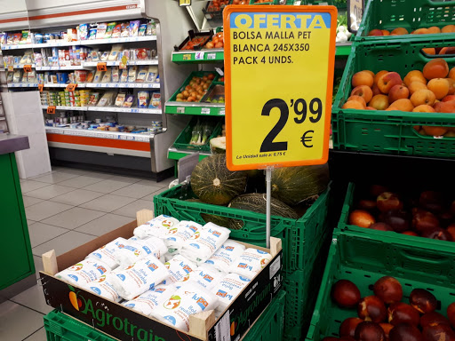 Supermercado Lupa ubicada en Santa Cruz de Bezana (Cantabria)