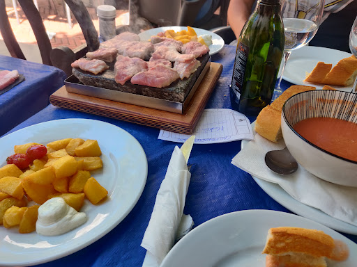 RESTAURANTE LOS NAZARÍES PLAZA LARGA ubicada en Granada (Granada)