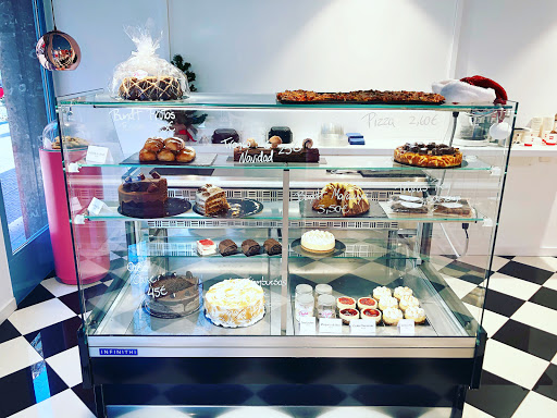 Petit Pastís ubicada en Barcelona (Barcelona)