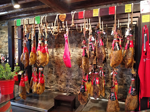 ALMA DE IBERICO GUIJUELO ubicada en Guijuelo (Salamanca)