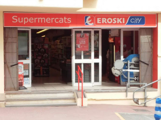 EROSKI ubicada en Santa Eulària des Riu (Islas Baleares)