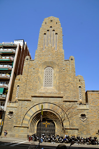 Parròquia de Santa Teresa del Nen Jesús ubicada en Barcelona (Barcelona)