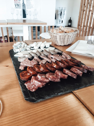 Bodega Pyrenees