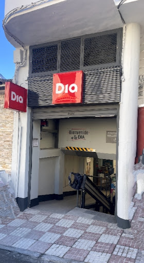 Supermercados Dia ubicada en Alcuéscar (Cáceres)