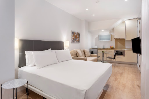 Apartamentos Metropolis Sevilla ubicada en Seville (Sevilla)