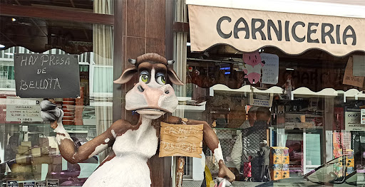 Carnicería Mi Hermano y Yo ubicada en Cádiz (Cádiz)