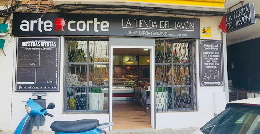 Arte Corte La Tienda del Jamón. Triana ubicada en Seville (Sevilla)