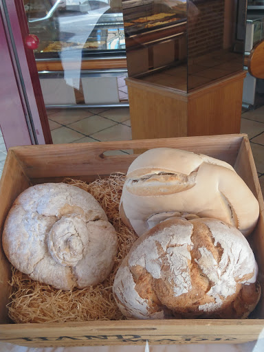 Despacho de Pan Charcuteria ubicada en Alicante (Alicante)