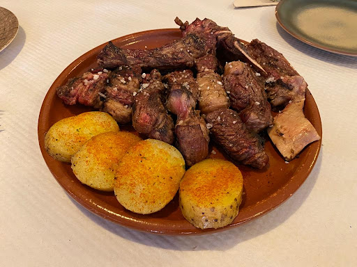 Asador la Viña Nueva ubicada en Frigiliana (Málaga)