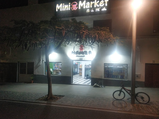 MEDUSA MINIMARKET ubicada en Morro Jable (Las Palmas)