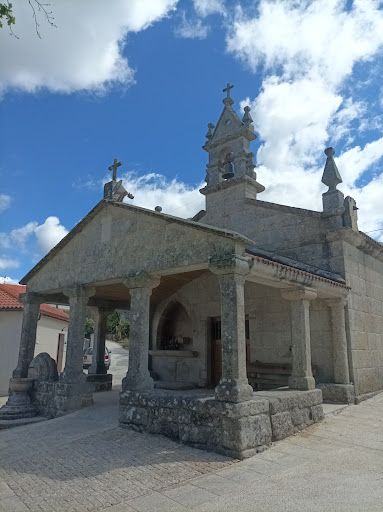 a lareira de PUXEDO ubicada en Puxedo (Ourense)