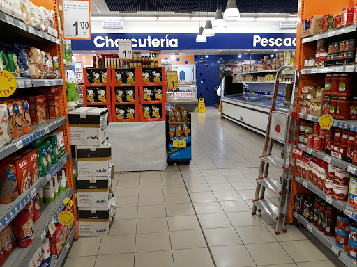 Lupa Supermercados ubicada en Muriedas (Cantabria)