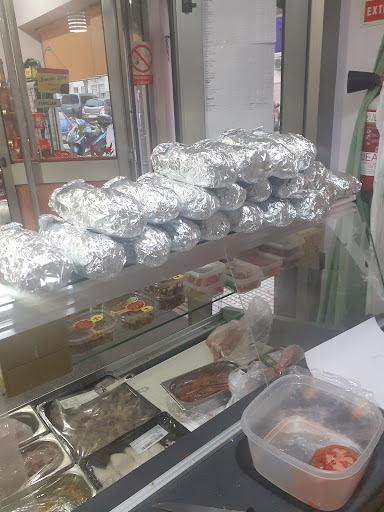 Alimentación Y Carnicería Juán ubicada en Ubrique (Cádiz)