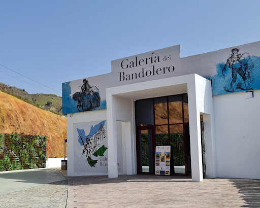 Galería del Bandolero ubicada en El Borge (Málaga)