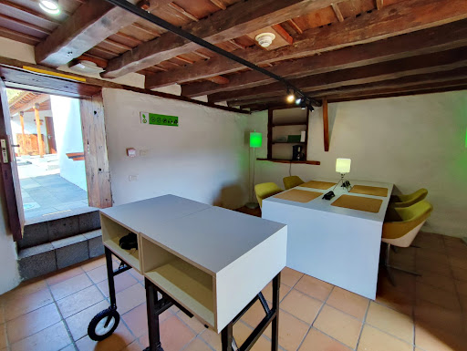 Coworking - La Casona del Patio ubicada en Santiago del Teide (Santa Cruz de Tenerife)