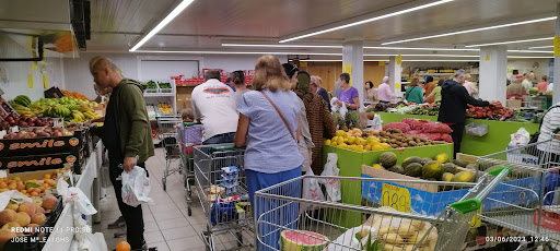 Supermercado Riego ubicada en Riego de la Vega (León)