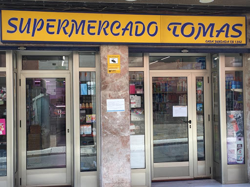 Supermercado Tomás ubicada en La Ñora (Murcia)