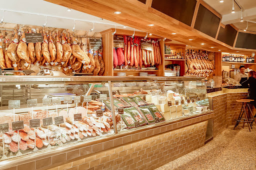 Parador del Jamón ubicada en Madrid (Madrid)