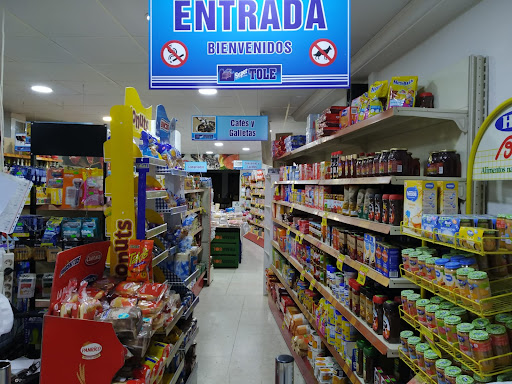 Supermercado Super-Tole. Hnos. Aguado ubicada en Yuncler (Toledo)