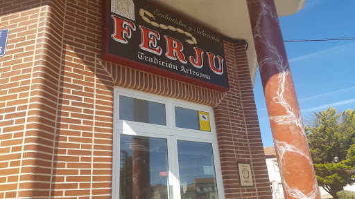 EMBUTIDOS FERJU ubicada en Pobladura de Pelayo García (León)