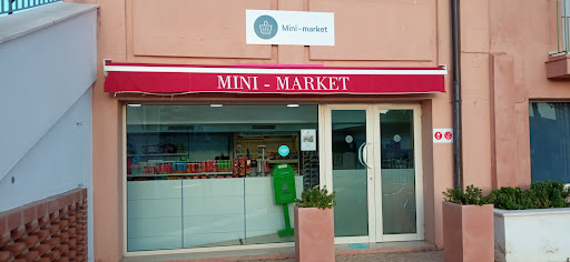 Pierre et Vacances Mini Market ubicada en Manilva (Málaga)