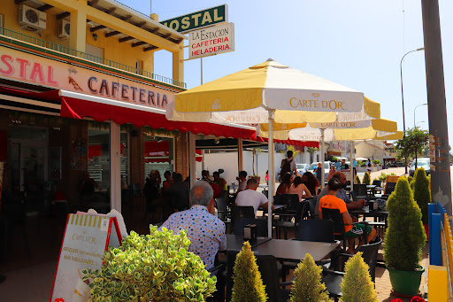 La Estación Hostal Cafetería ubicada en Benajarafe (Málaga)