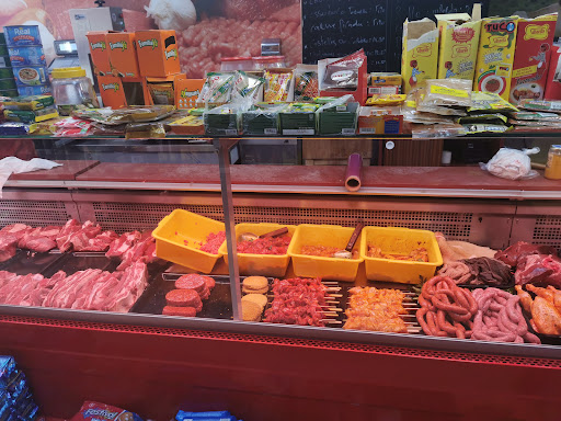 Carnisseria Halal Alhambra ubicada en Palamós (Girona)