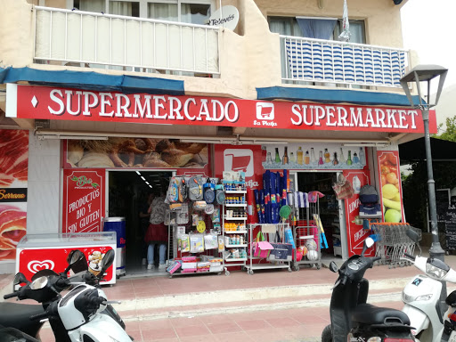 Supermercat Sa Platja ubicada en Es Pujols (Islas Baleares)