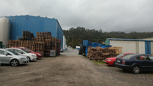 CLAVO FOOD FACTORY ubicada en Caldas de Reis (Pontevedra)