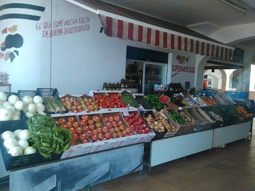 Caño Guerrero Mall ubicada en Matalascañas (Huelva)