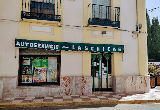 Autoservicio Las Chicas ubicada en Corral de Calatrava (Ciudad Real)