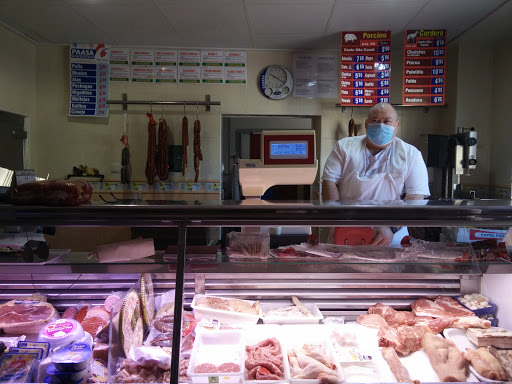 Carnicería Arturo ubicada en Alcadozo (Albacete)