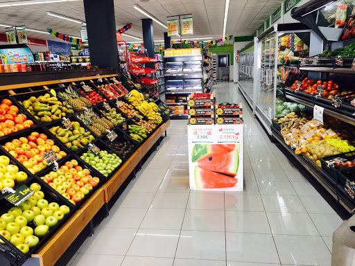 SUPERMERCADOS COVIRAN TIME HINOJOS ubicada en Hinojos (Huelva)