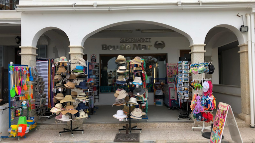 Supermarket Bou de Mar ubicada en Port de Pollença (Islas Baleares)