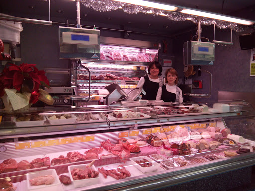 Cansaladeria Huguet Paradell ubicada en Mollet del Vallès (Barcelona)