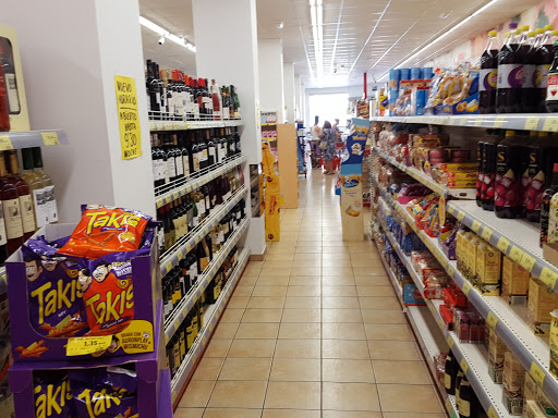 Mamper Supermercados de la Vega Baja ubicada en Almoradí (Alicante)